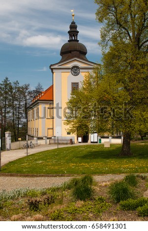 Chateau Ctenice popular wedding destination near Prague