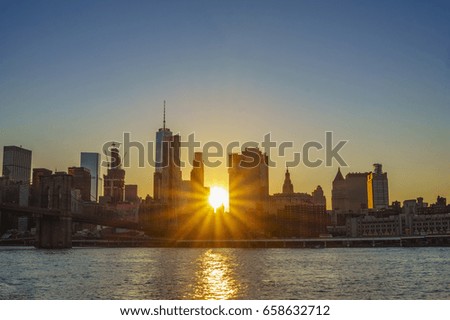 Cruise around Manhattan at sunset - Architectural modern buildings at lower Manhattan - Skyline view at New York City