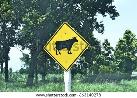 Label the animals on traffic signs
