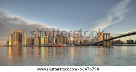 Downtown Manhattan buildings including the Brooklyn Bridge