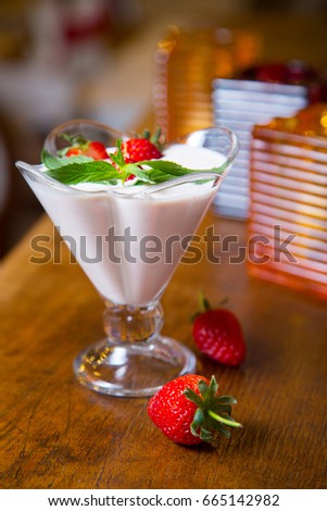 strawberries icecream