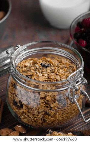 Baked granola with berries, delish simple meal