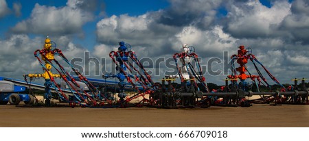 American Oil Wells Royalty-Free Stock Photo #666709018