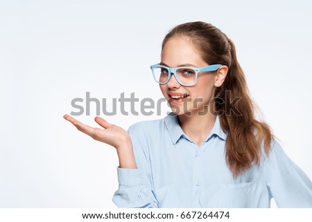 Woman with glasses                               