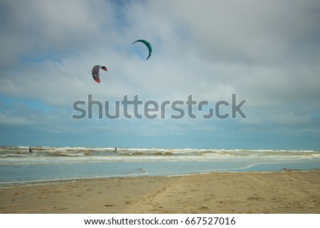 KITE SURFERS , BEACH OF THE TOUQUET , HAUTS DE FRANCE , FRANCE