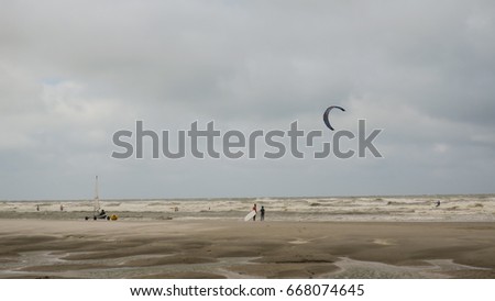 SAND YACHT ON THE BEACH OF THE TOUQUET , HAUTS DE FRANCE , FRANCE 



