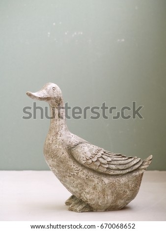 garden figure duck