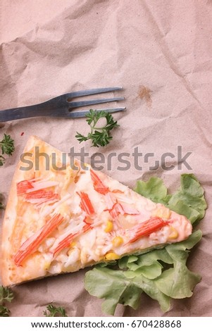 Cut off slice pizza