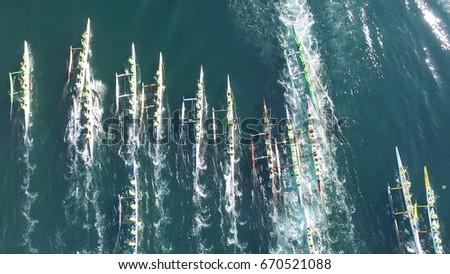 Boat race in tahiti