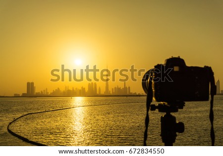 Shooting dubai skyline sunset use camera