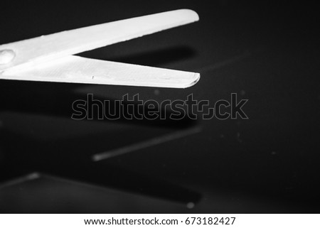 black and white scissor