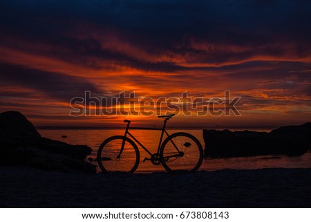 Bicycle at dawn