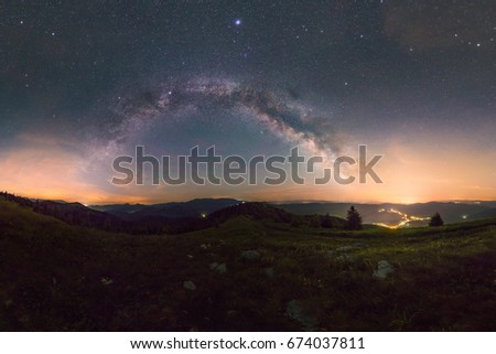 The Milky Way panorama and airglow in the national park