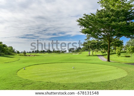 Green golf for amateur golfer tee off. 