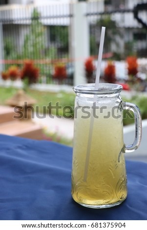 Lemongrass juice, Refreshing cool herbs for health.