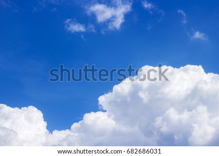 Blue sky with art of cloud