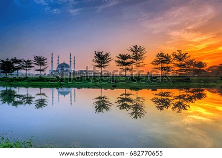 The Long Exposure Picture Of Great Mosque With Reflection On Lake