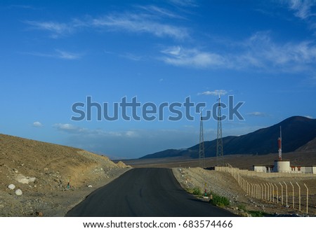 Mountain road in Leh Town, Ladakh, India. Ladakh is the highest plateau in Jammu & Kashmir with much of it being over 3,000m.