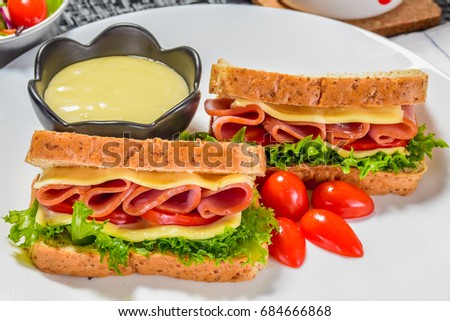 Sandwich with Bacon Cheese