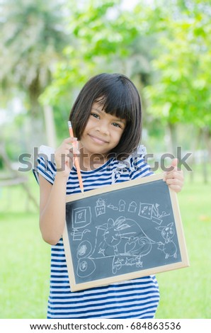 Child Happy Draw Picture in park