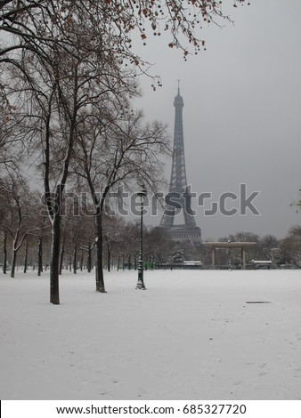 Eiffel Tower Winter