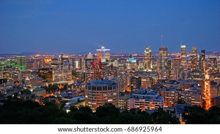 View of the downtown of Montreal fron the Mont-Royal