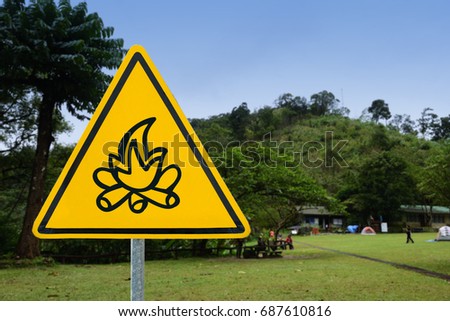 Campfire Icon, bonfire icon sign on yellow label, warning signs,Traffic signs, on the campground background