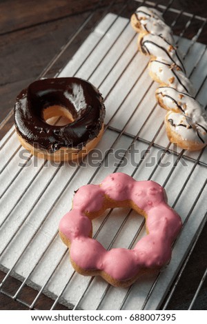 pink donuts and chocholate donut
