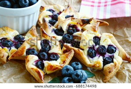Blueberry Cream Cheese Pastries.
Blueberry Puff Pastry Pies.