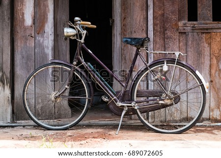 Vintage raleigh bicycle