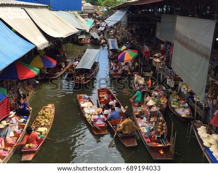 Damnoen Saduak Floating Market, District of Ratchaburi, Thailand Royalty-Free Stock Photo #689194033
