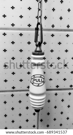 Vintage drain valve knob