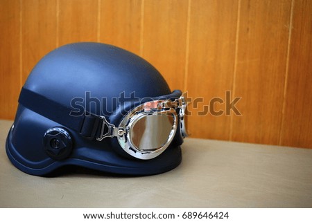 
Retro  helmet with glasses
