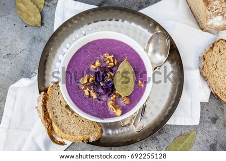 Red Cabbage soup