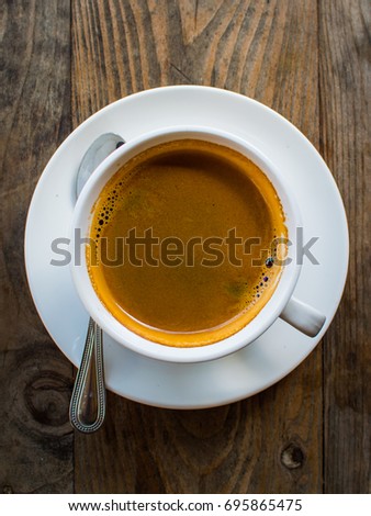 Hot Americano. This is how the makers of hot water mixed into the espresso. Americano is for those who prefer black coffee. The most popular drink, coffee Americano prepared without milk or sugar.