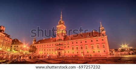Warsaw, Poland: Castle Square and the Royal Castle, Zamek Krolewski w Warszawie at night