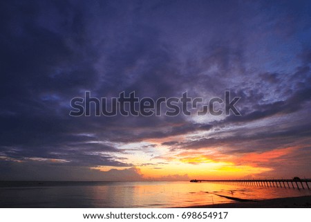 Beautiful sky at  twilight times on the sea  
