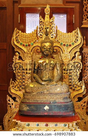 golden buddha image