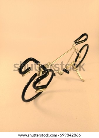 Bicycle made of steel wire