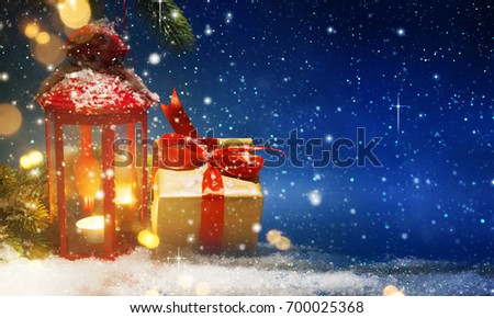  Lantern With Christmas Decoration 
