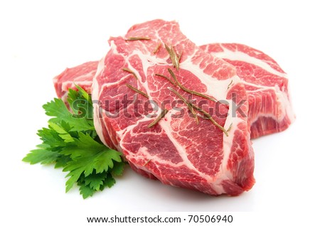 Crude meat with parsley and rosemary