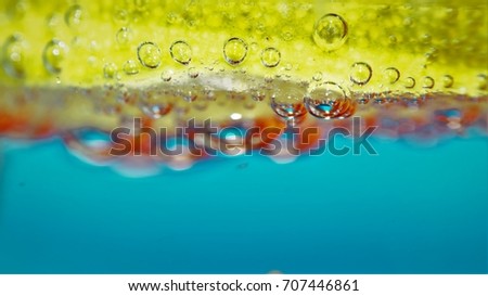 bubbles on the lime blue and yellow