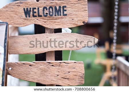  wood welcome sign,Wooden signboard with rope hanging on planks background
