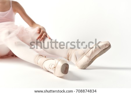 feet, ballet dancer, pointes.