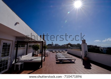 Photo Picture of Solarium Balcony of a luxury hotel