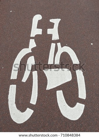 Photo/ Bicycle Pavement Sign