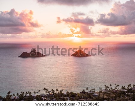 Lanikai Pill Box Sunrise Hike - Oahu, Hawaii