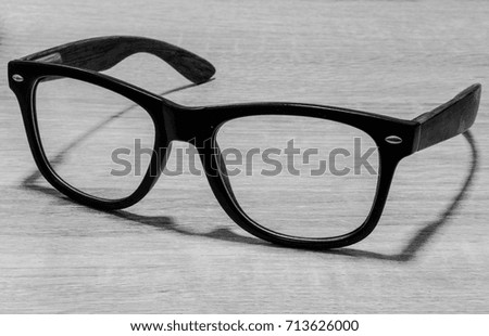 Round Glasses black and white picture.