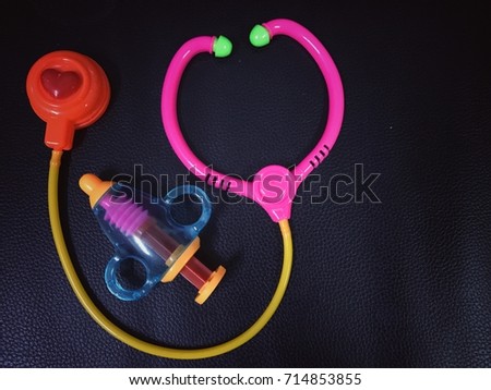 Medical equipment toy for ear and injection for children