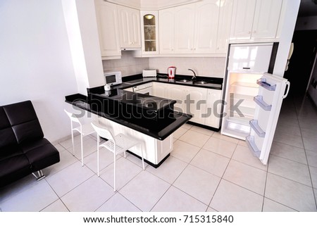 Photo Picture internal view of a modern kitchen